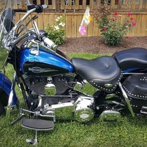 Meet your Posher, Carl